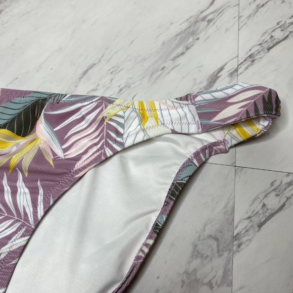 New! Volcom Don’t Leaf Hipster Bikini Bottom - Picture 9 of 15